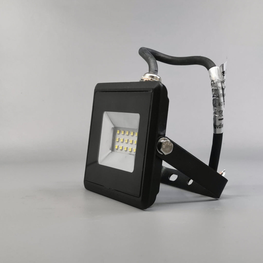 10W LED projektør 4000K 850Lm sort