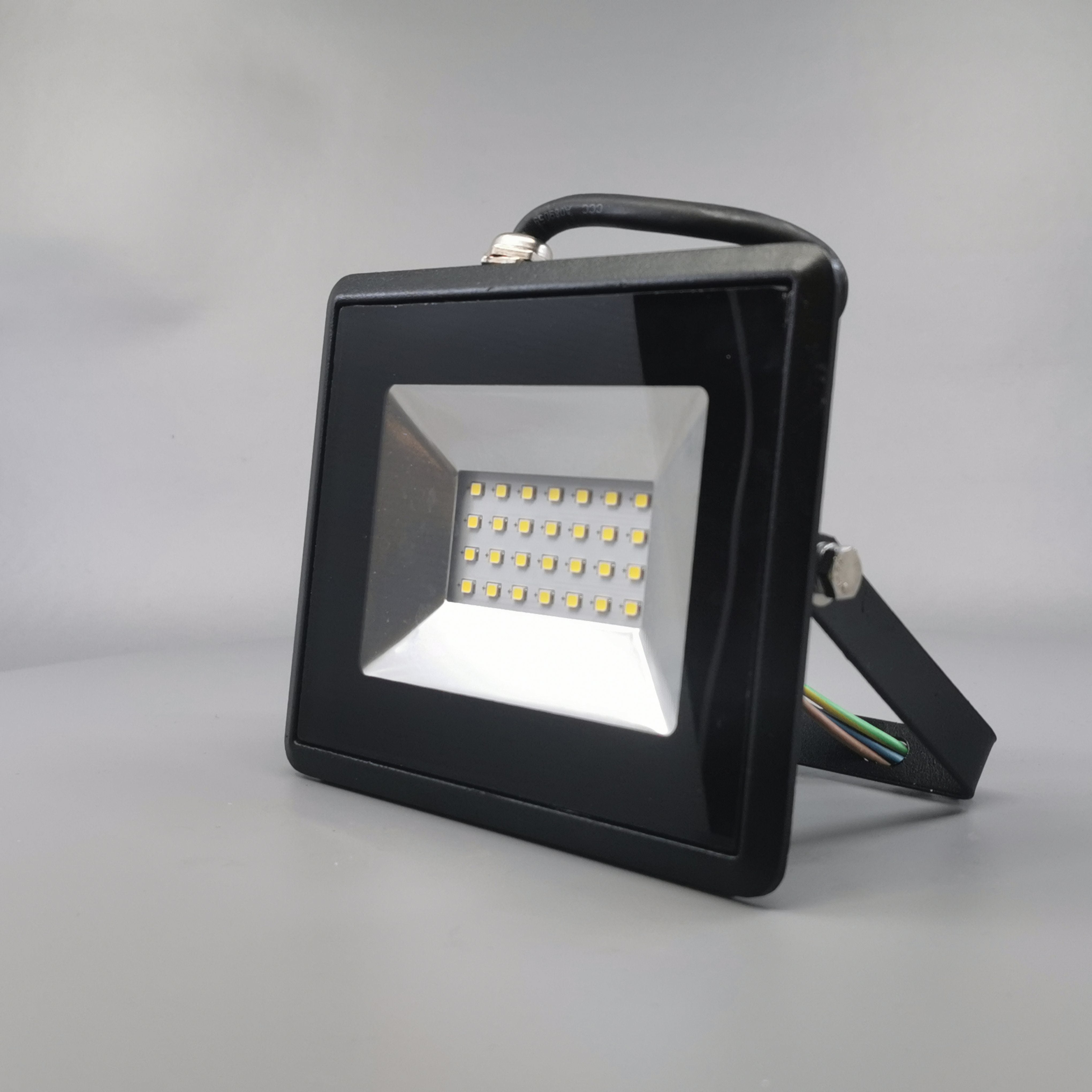 20W LED projektør 4000K 1700Lm sort