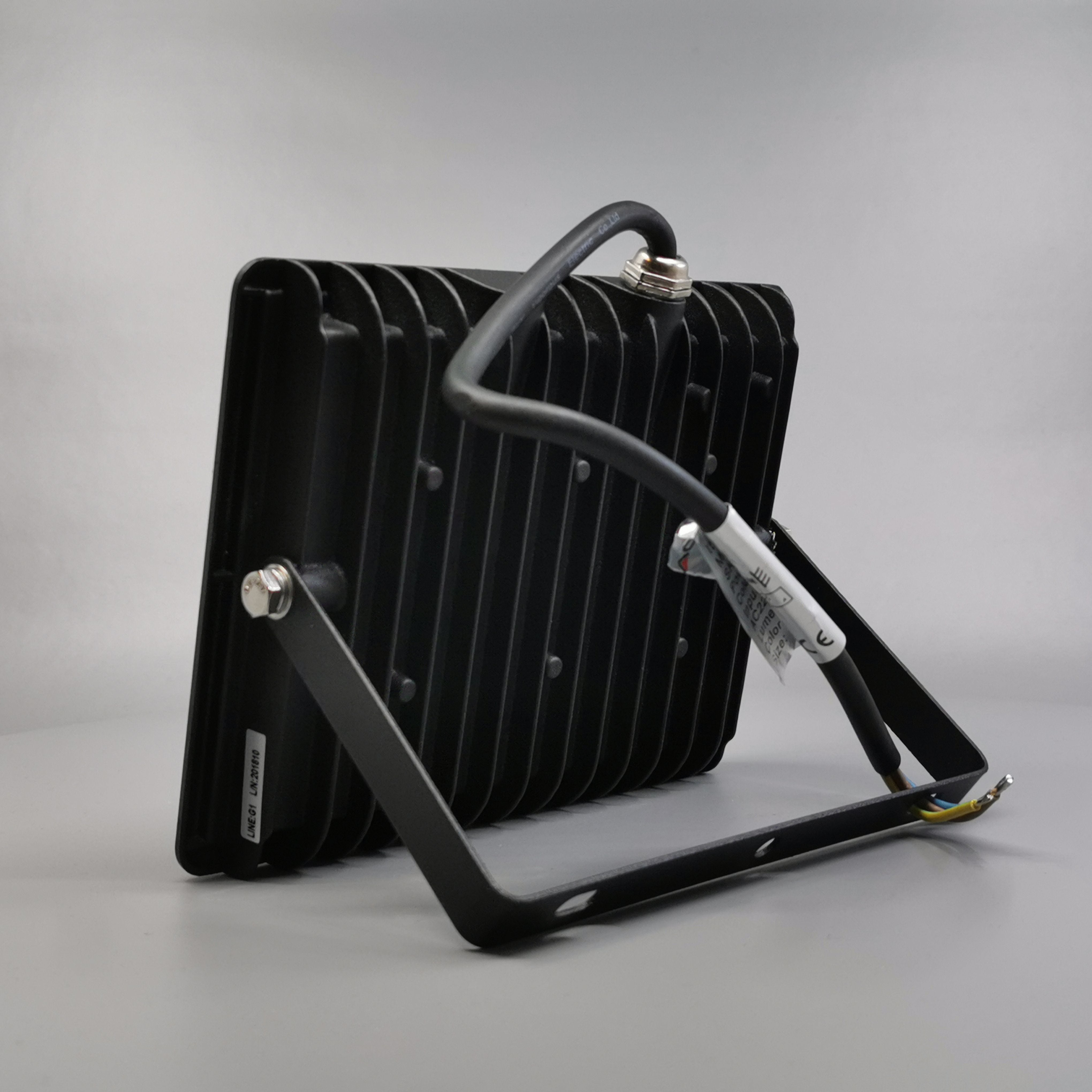 30W LED projektør 4000K 2550Lm sort