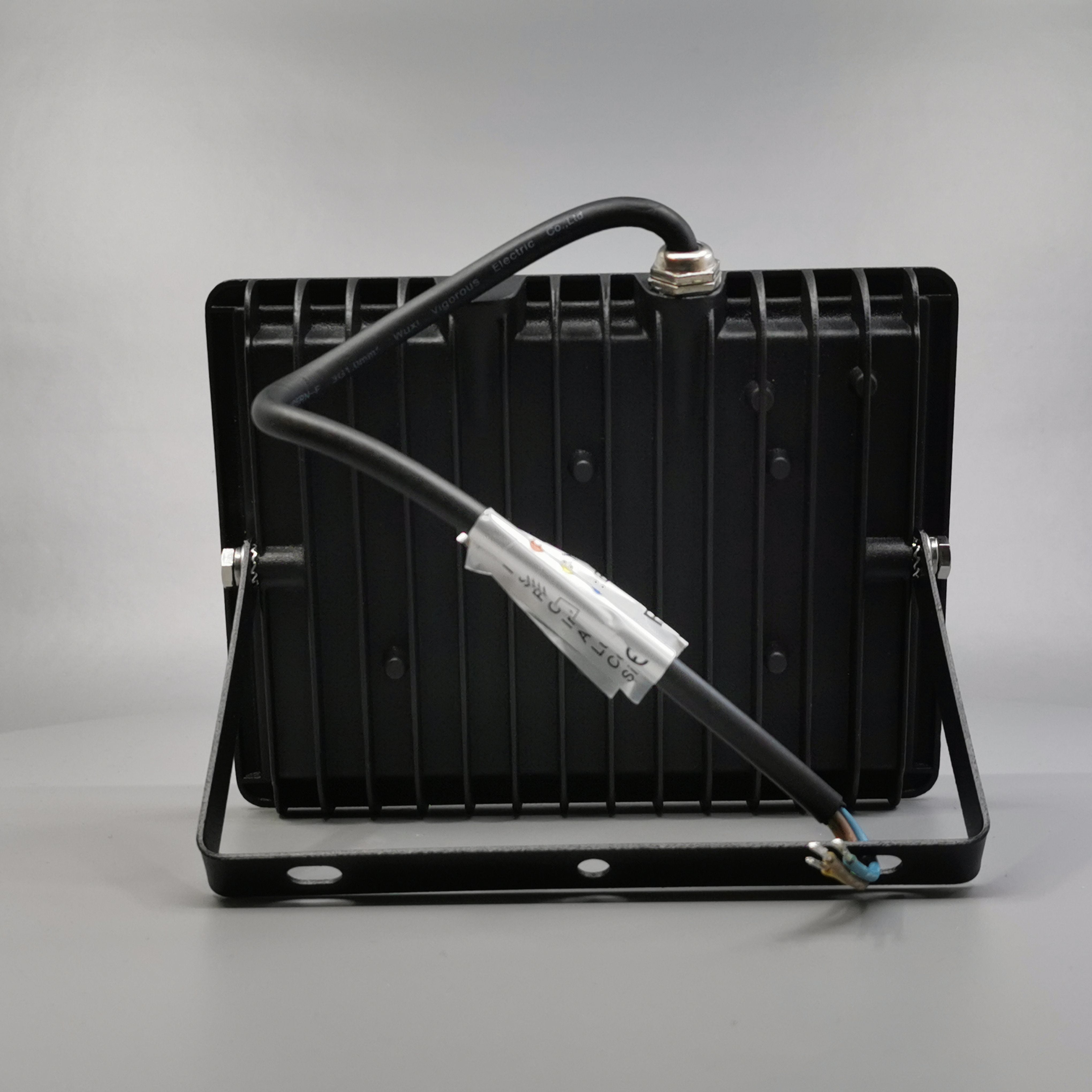 30W LED projektør 4000K 2550Lm sort