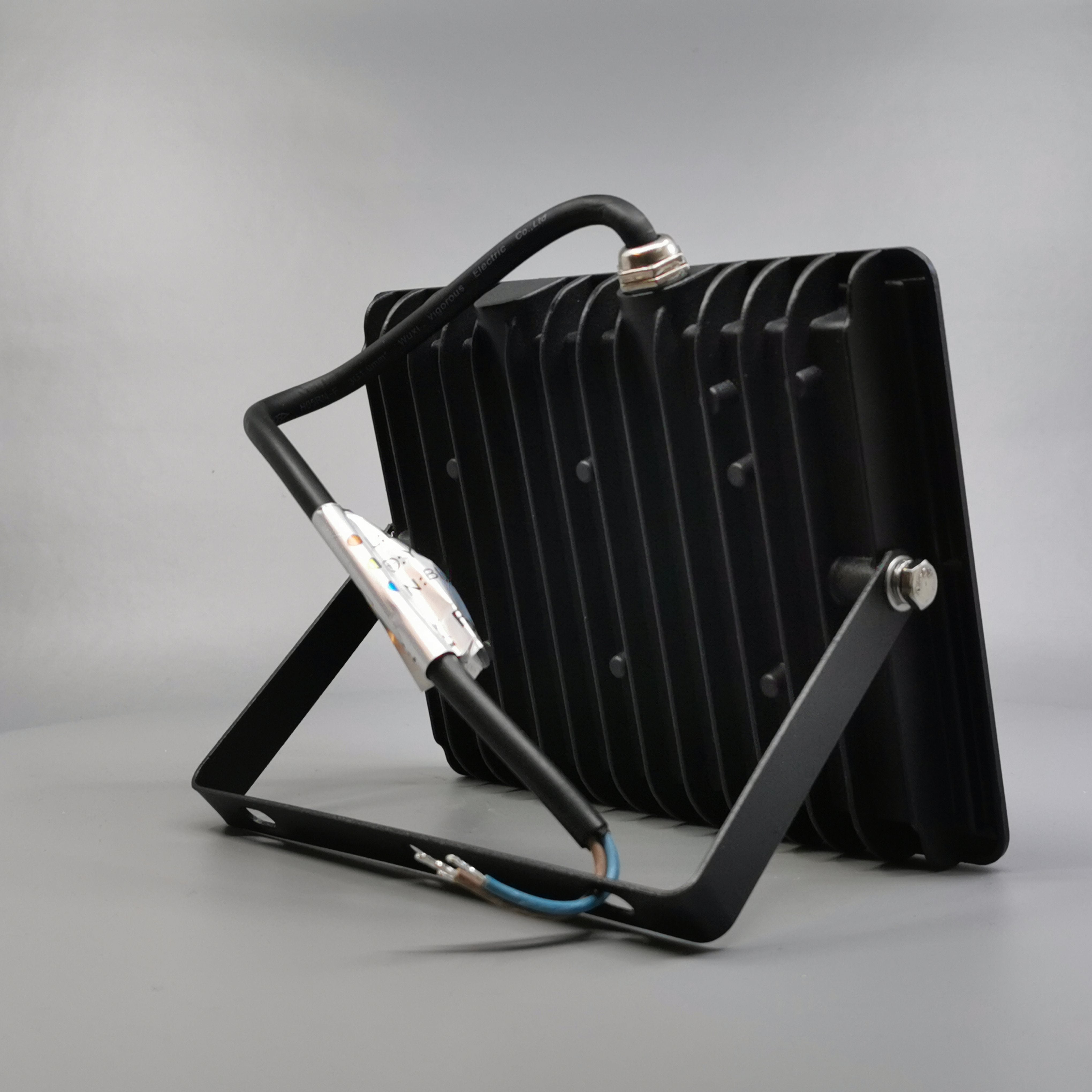 30W LED projektør 4000K 2550Lm sort