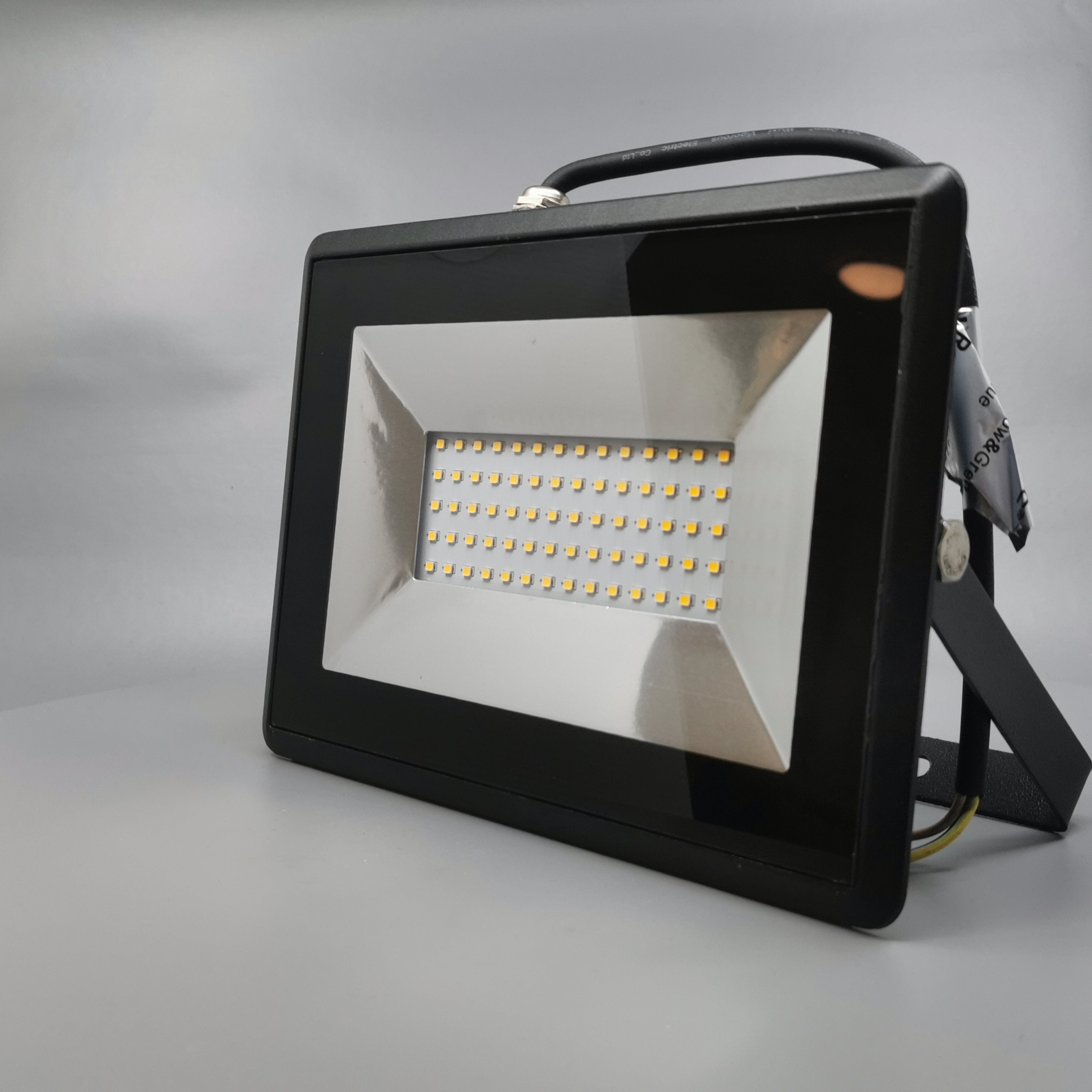 50W LED projektør 3000K 4250Lm sort