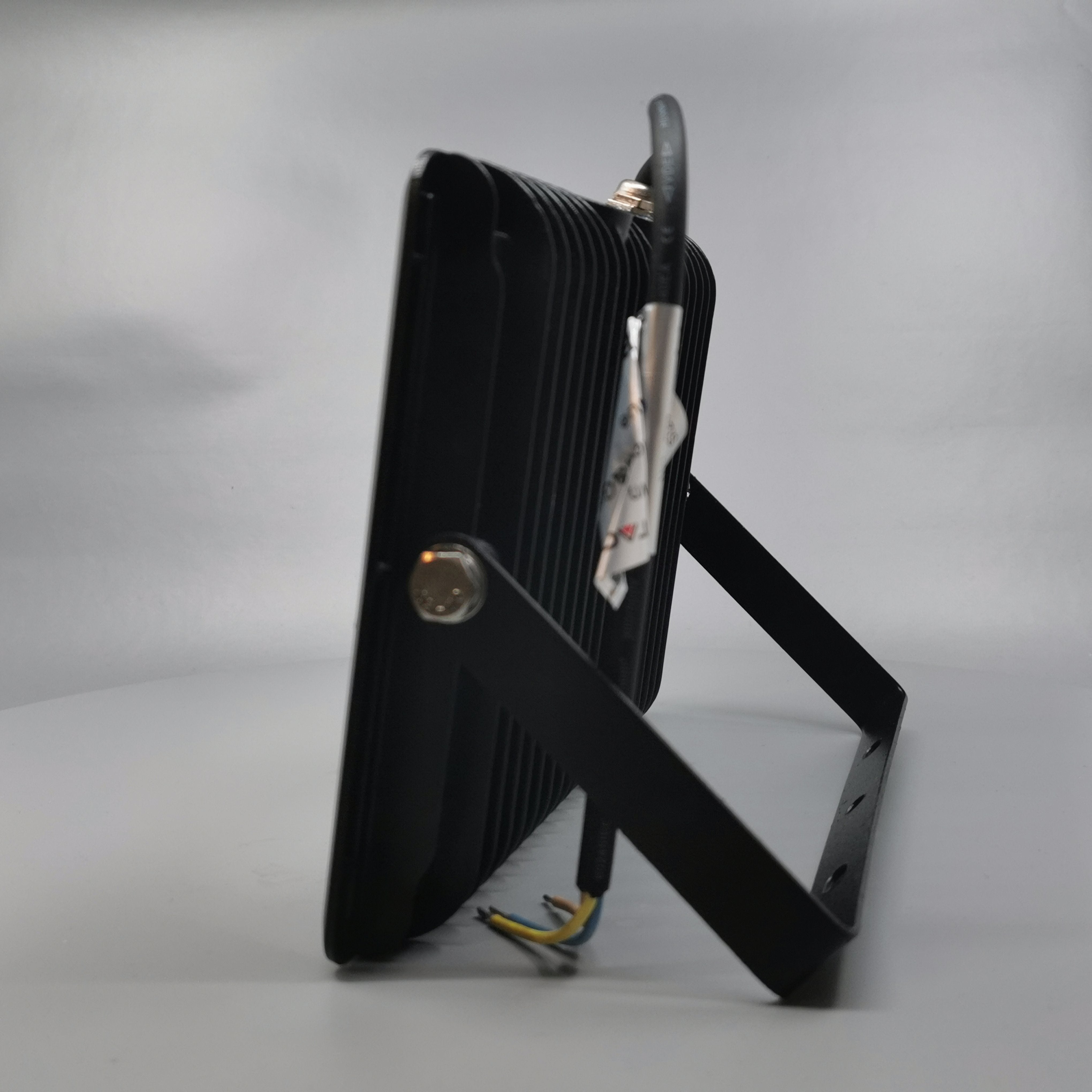 50W LED projektør 3000K 4250Lm sort