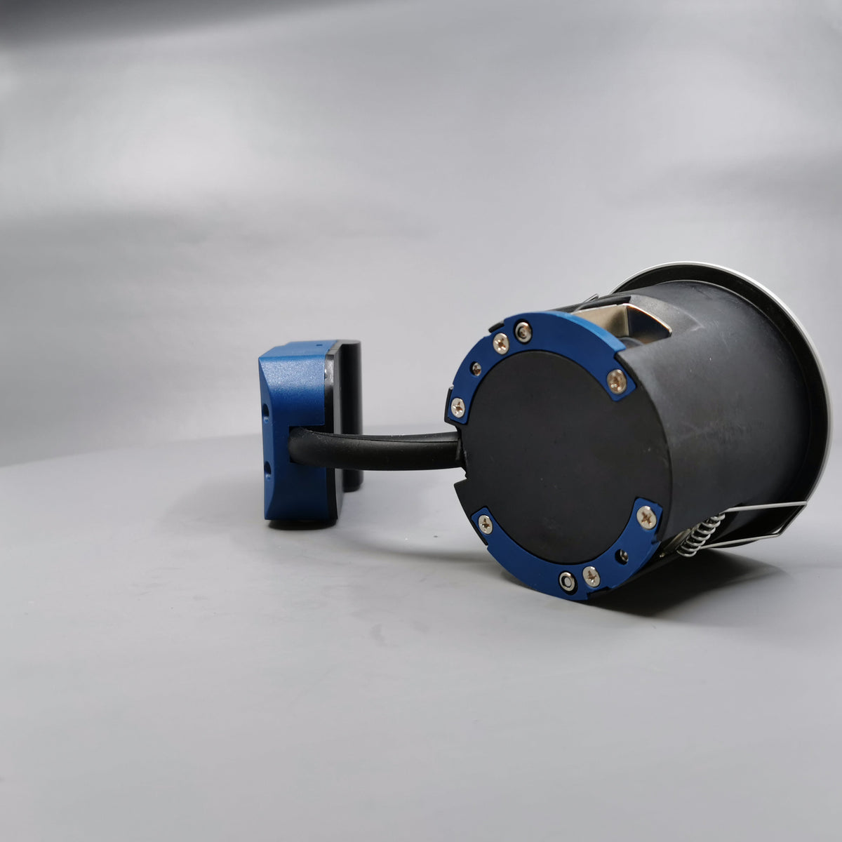 LED spot til udendørs m. 5W pære - alu (360° frame 16)