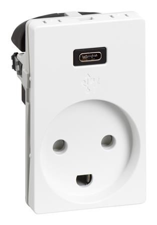 FUGA USB C STIKKONTAKT 1,5M HV