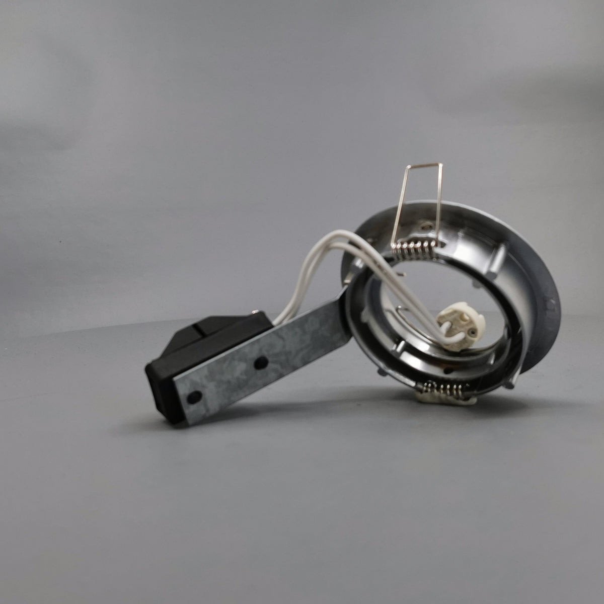 Downlight 12V GU5,3 Max 35W satin kipbar (360° frame 15)