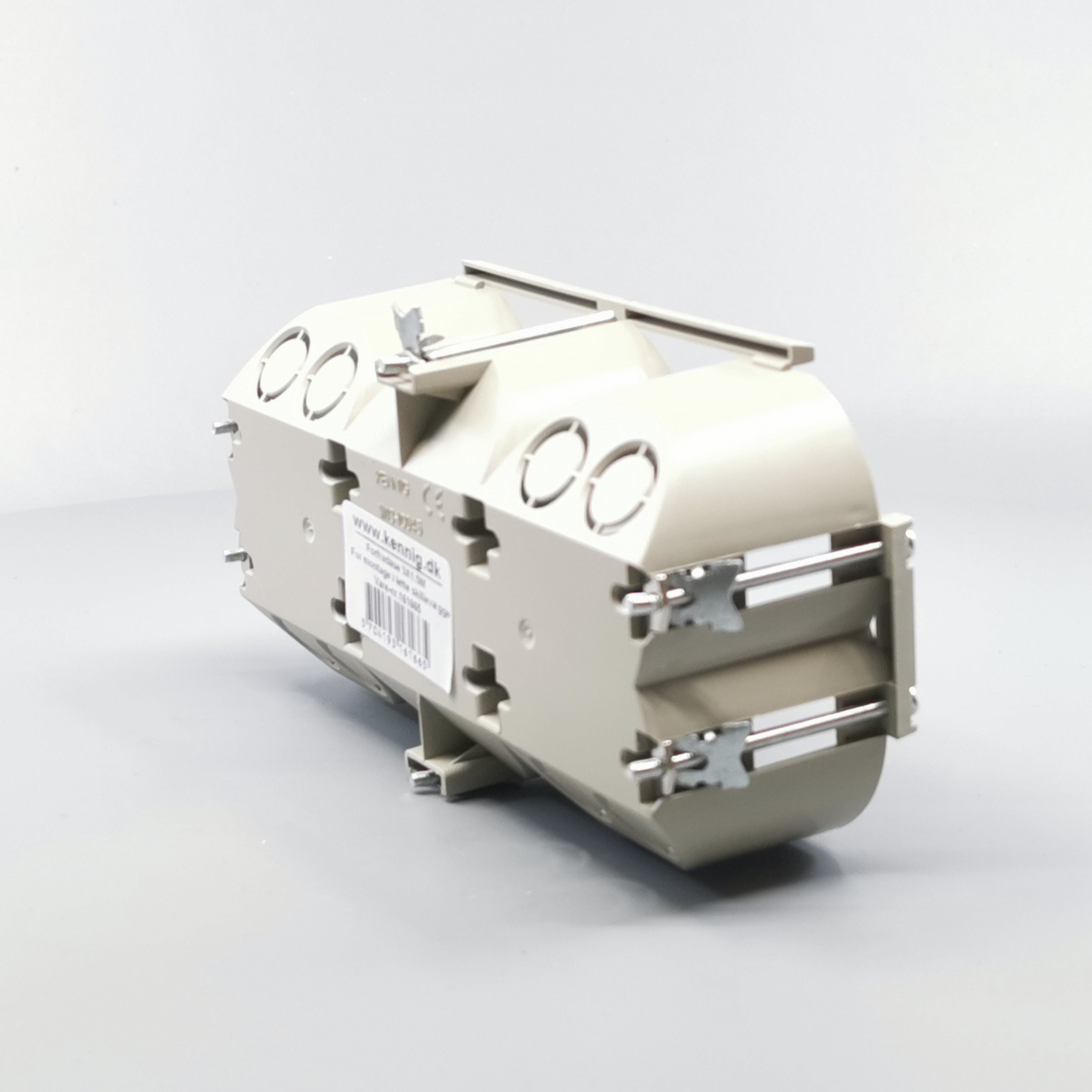 Kennig forfradåse 3x1½ modul