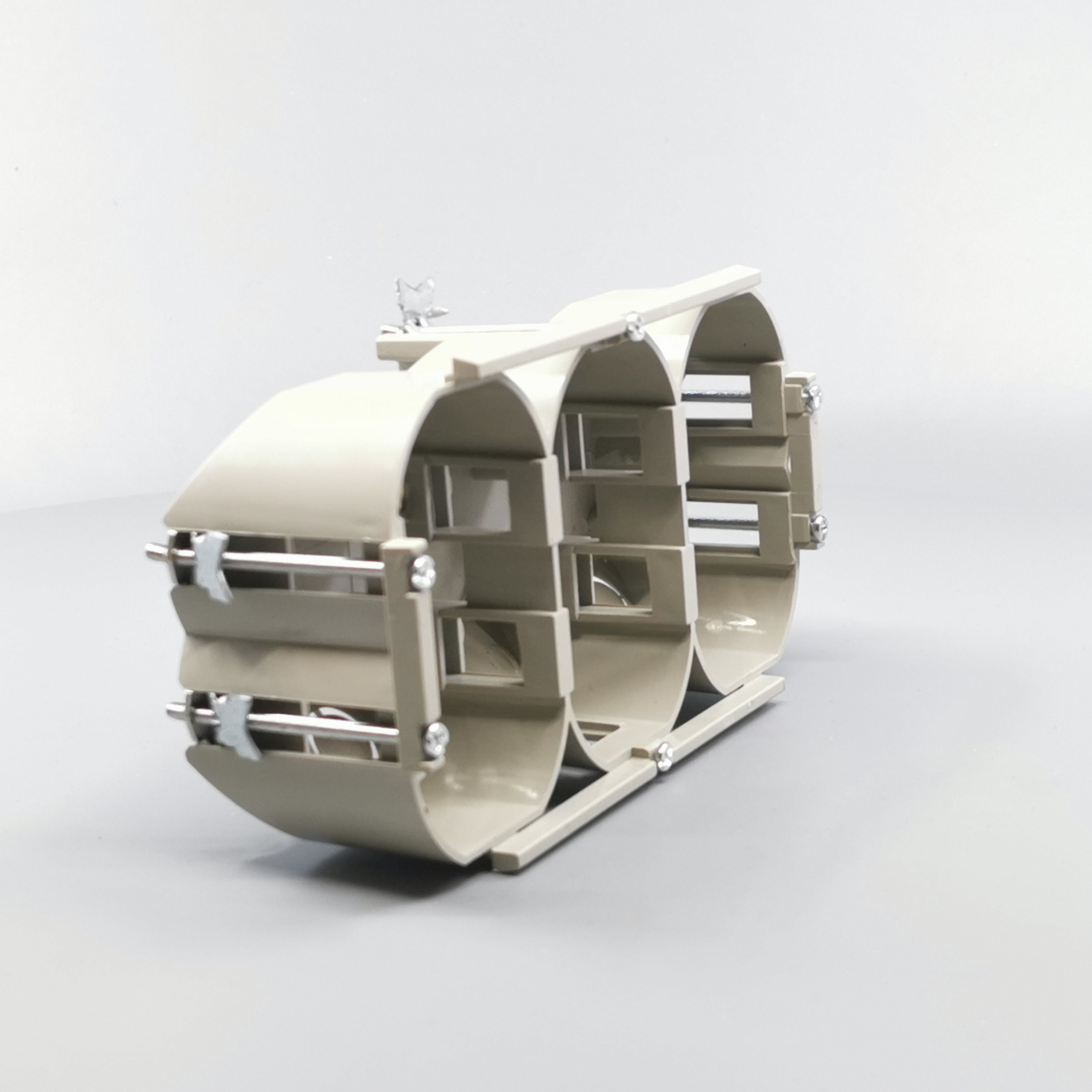 Kennig forfradåse 3x1½ modul