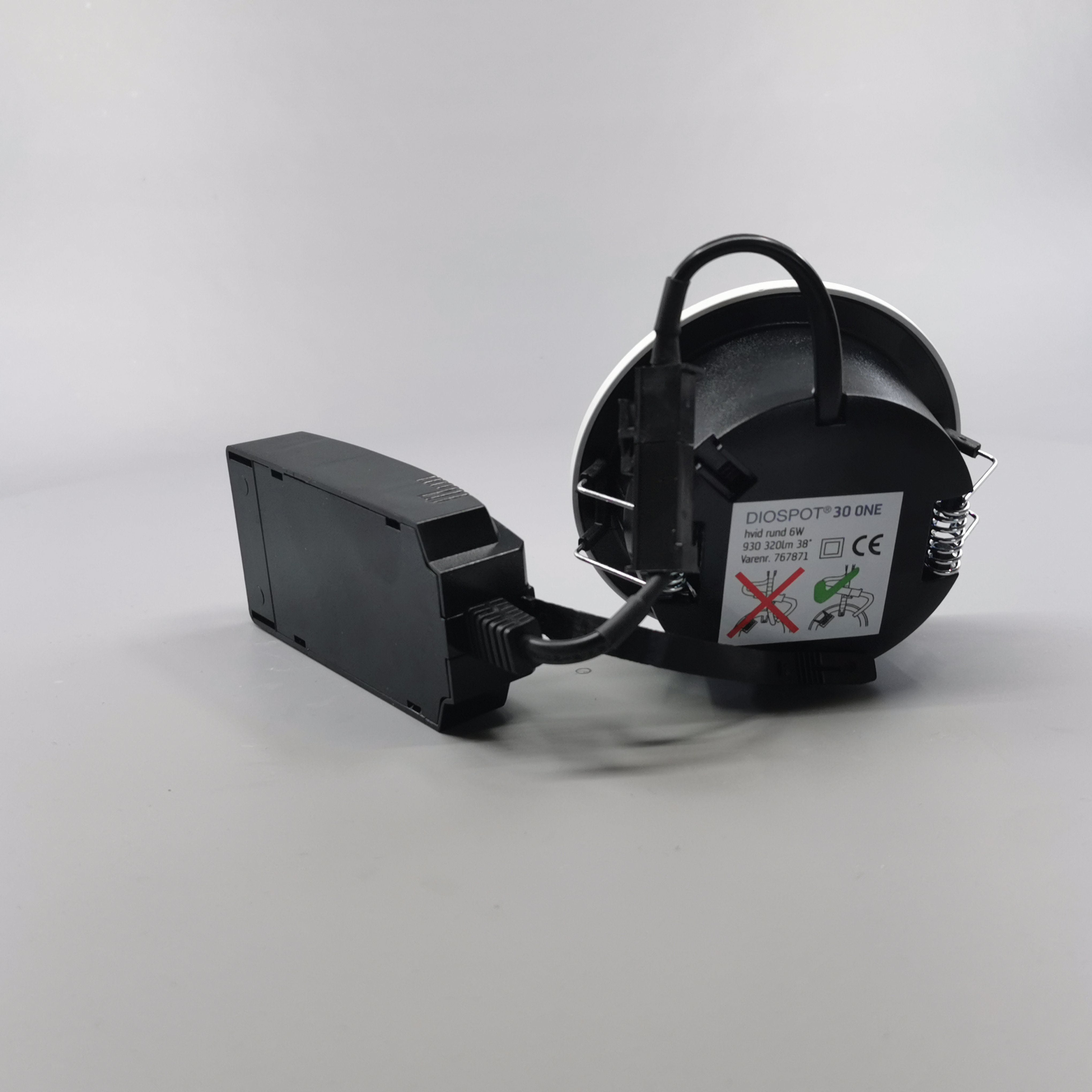 Diospot 30 One 6W 3000K 38° dæmpbar 32mm - hvid