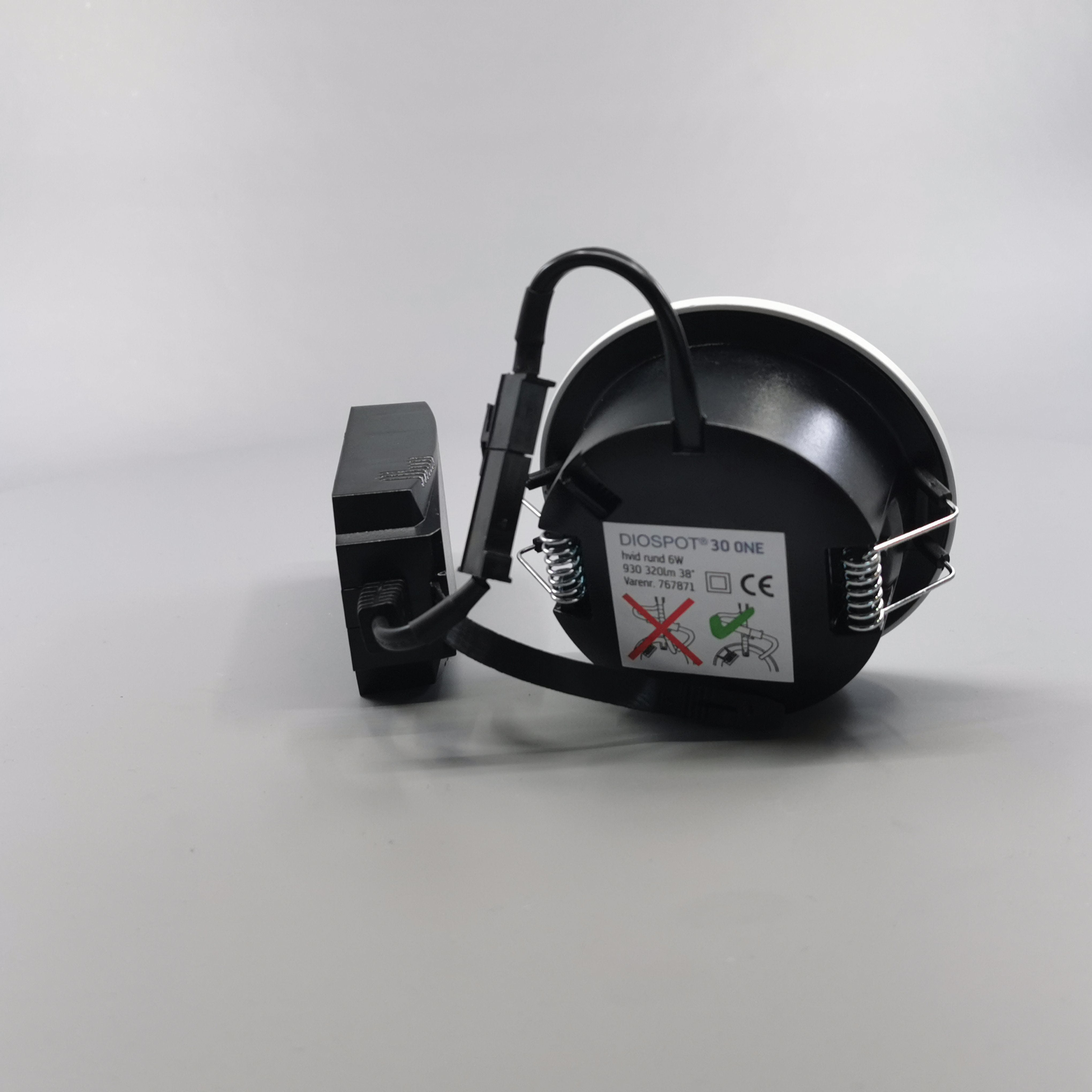 Diospot 30 One 6W 3000K 38° dæmpbar 32mm - hvid