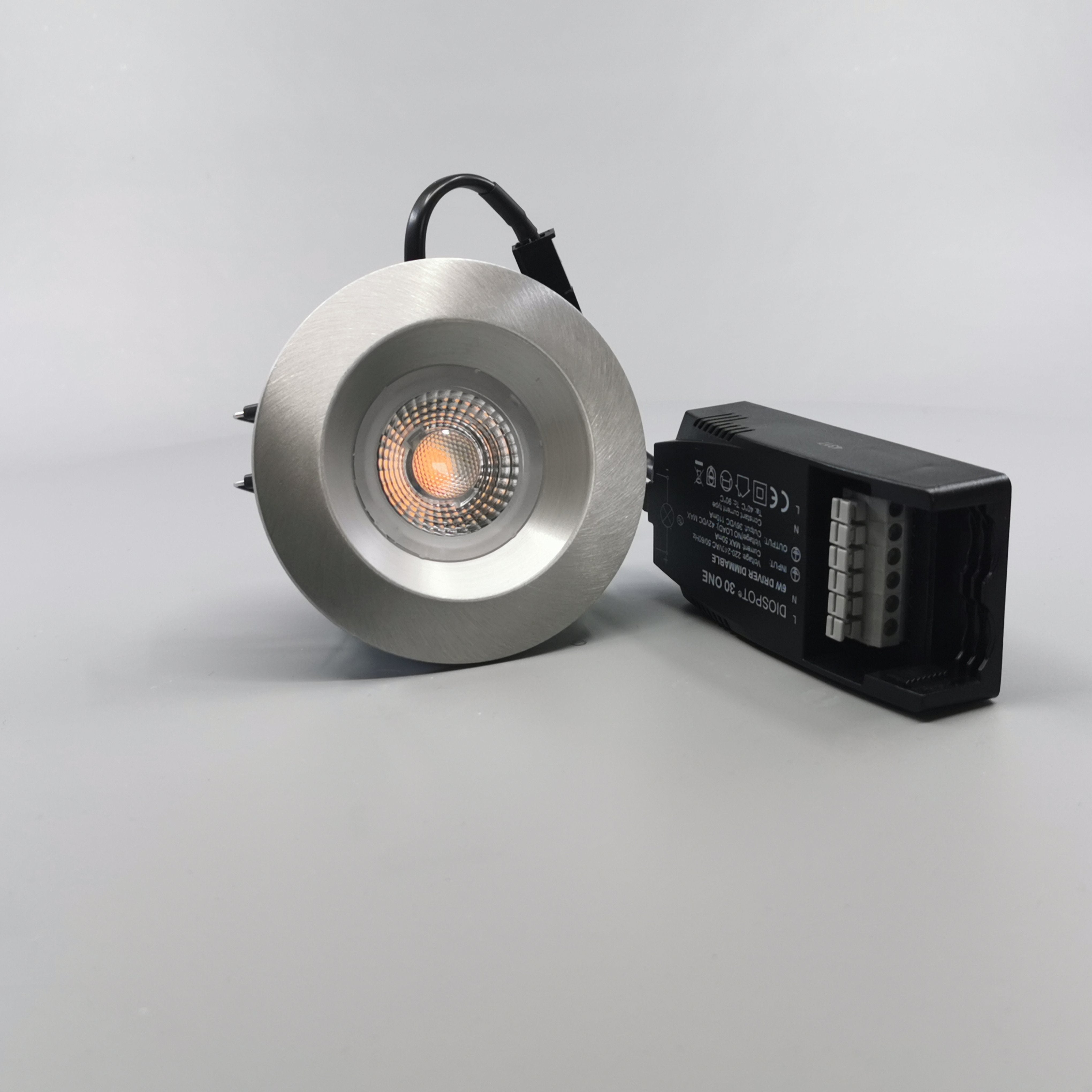 Diospot 30 One 6W 2700K 38° dæmpbar 32mm - børstet