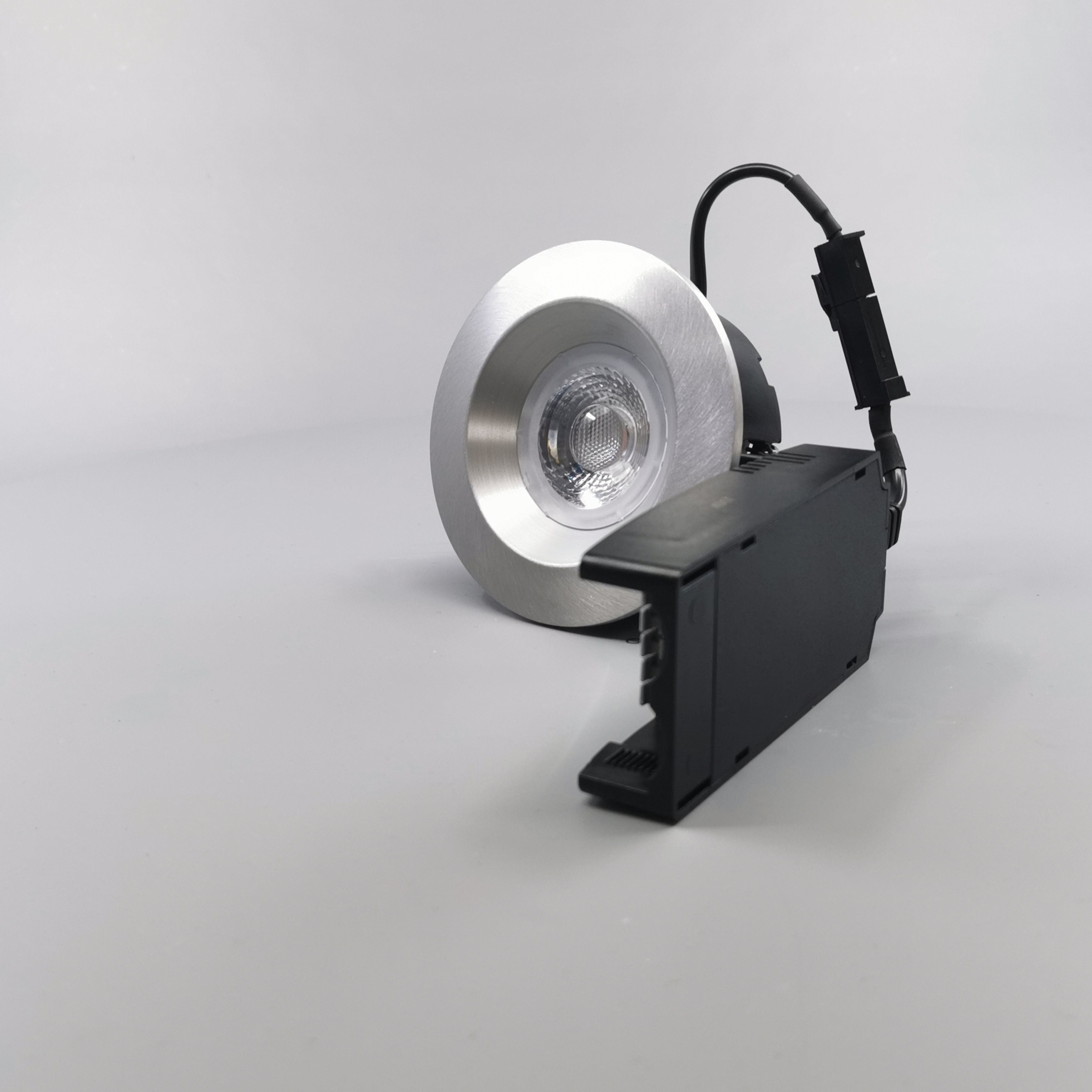 Diospot 30 One 6W 2700K 38° dæmpbar 32mm - børstet