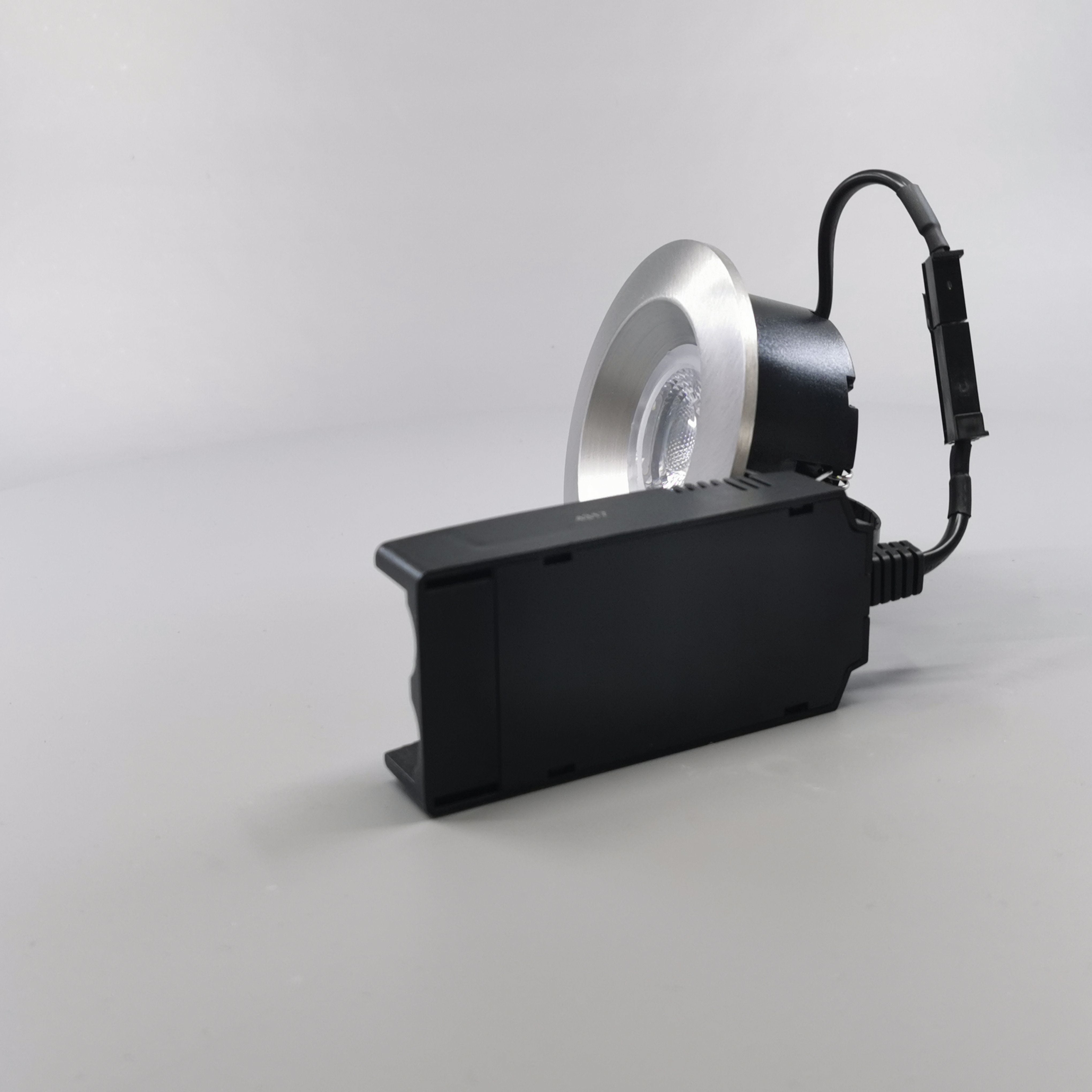 Diospot 30 One 6W 2700K 38° dæmpbar 32mm - børstet