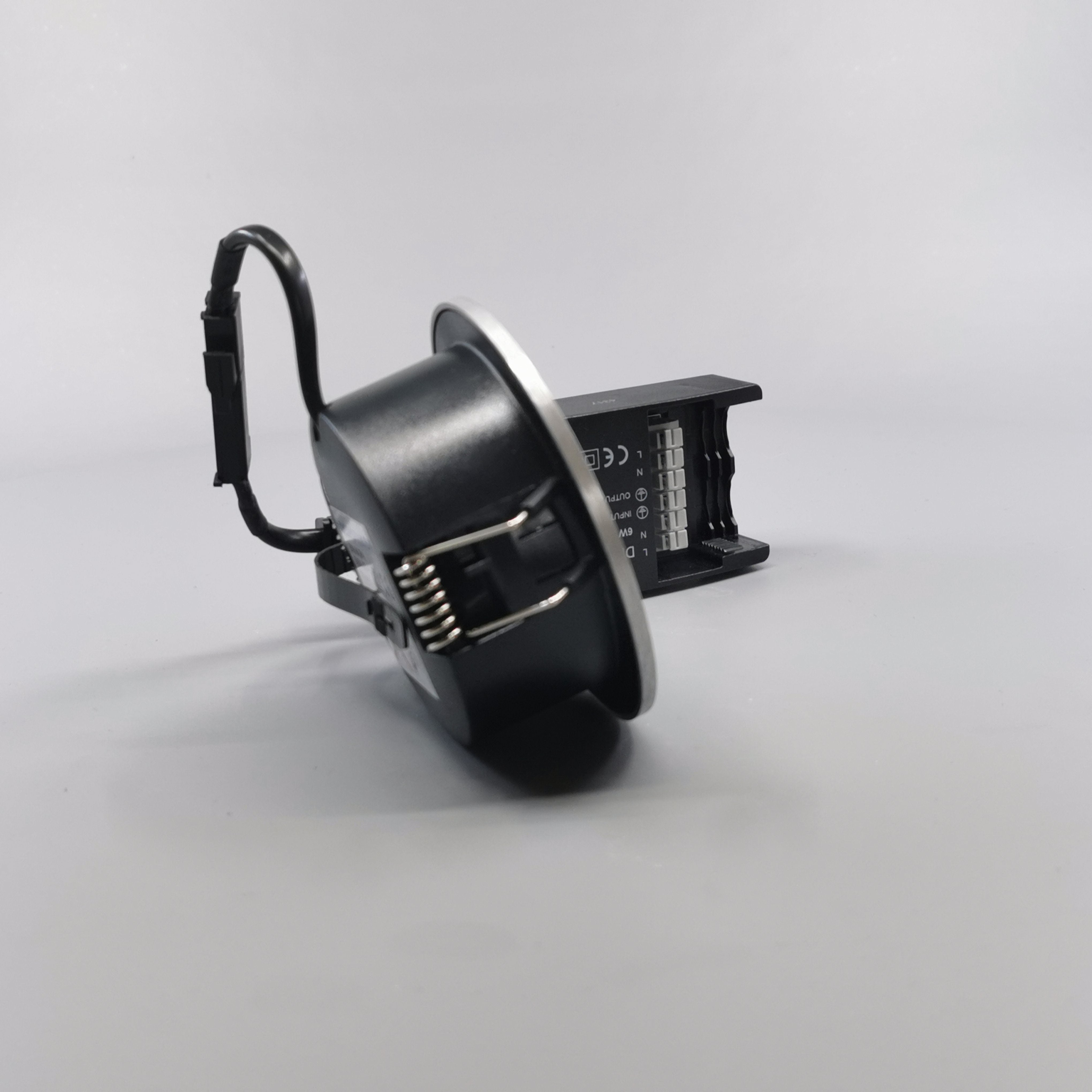 Diospot 30 One 6W 2700K 38° dæmpbar 32mm - børstet