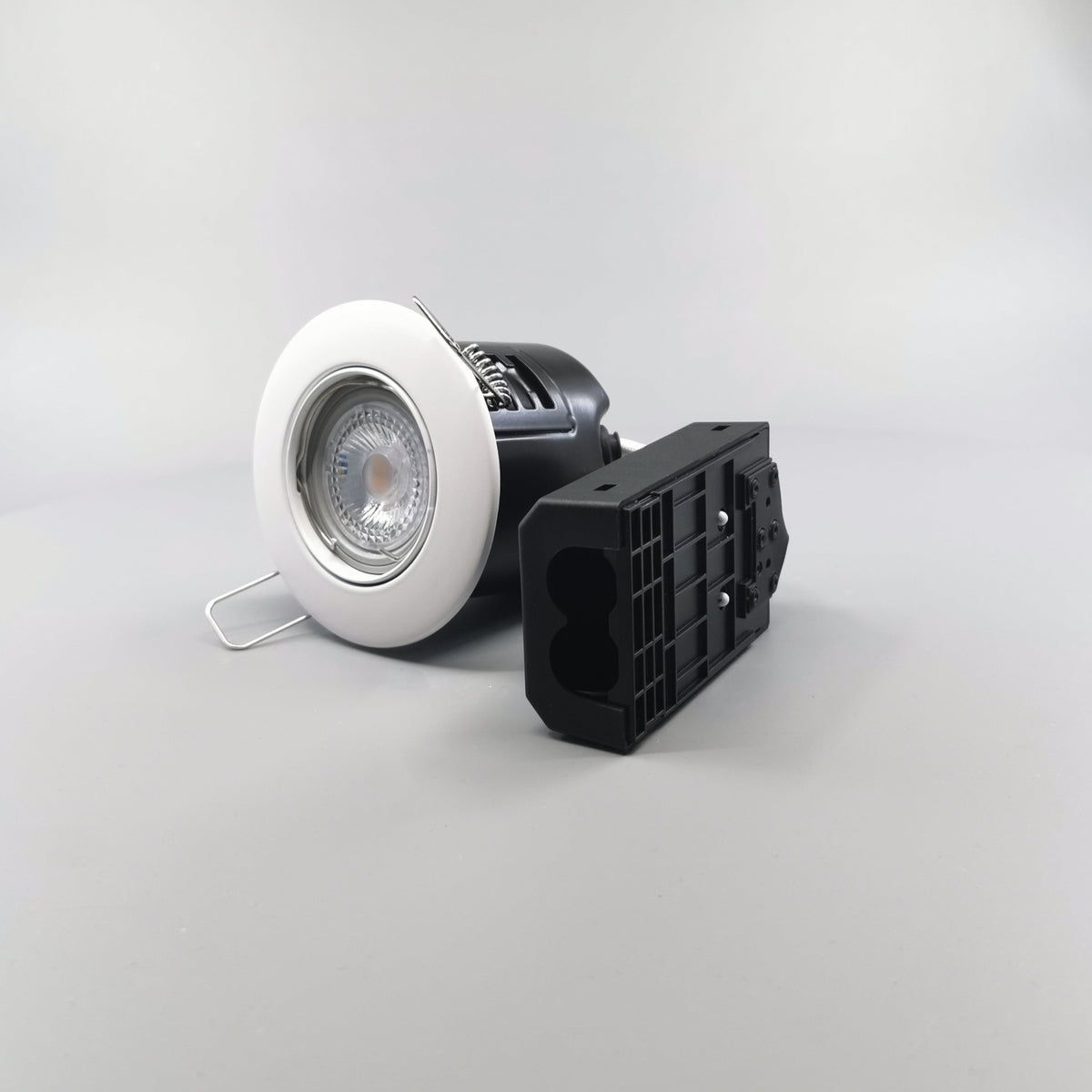 LED spot 5W dæmpbar flimmerfri 3000K 450Lm - Rund, mat hvid (360° frame 4)