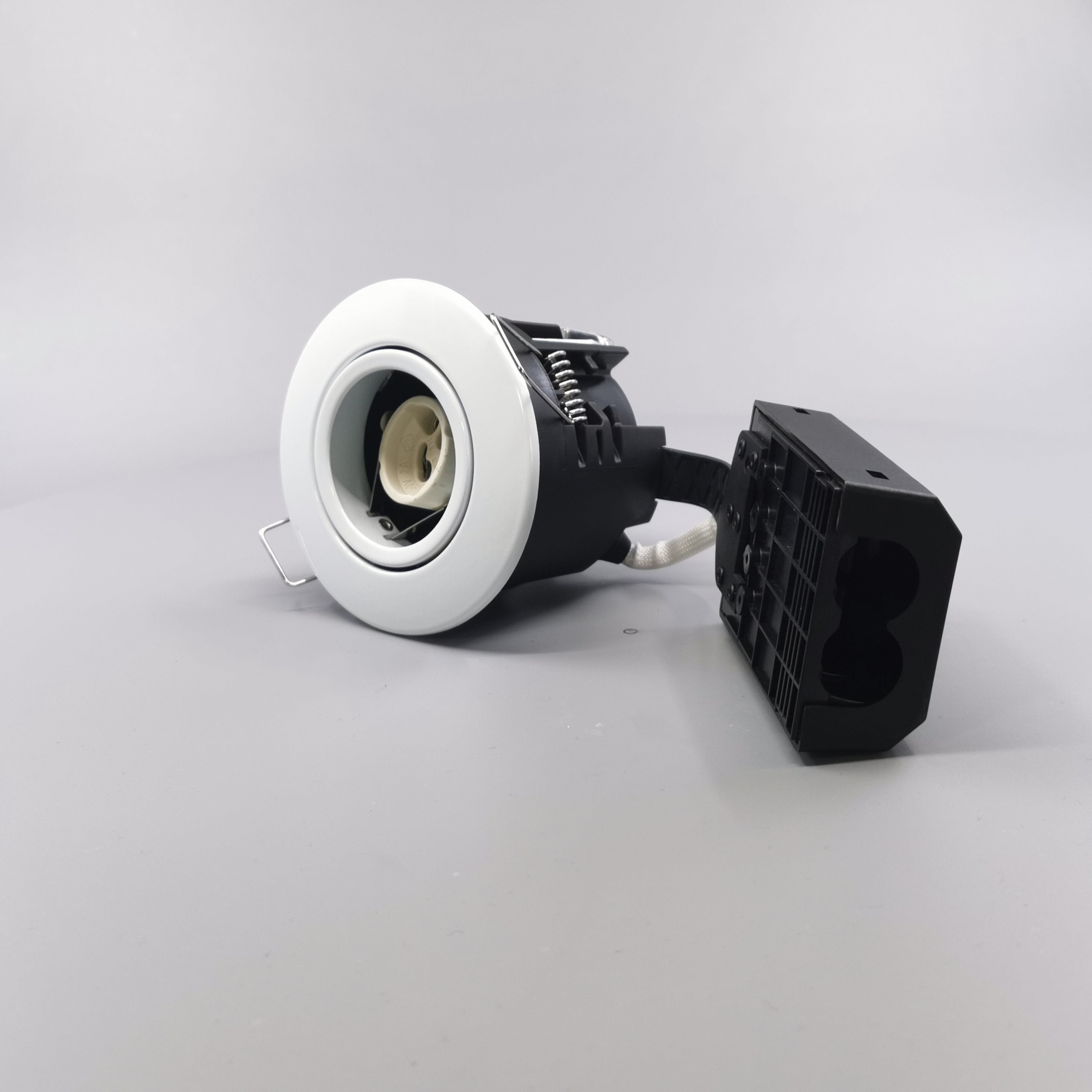 Pro Uni Install m. GU10 fatning - Rund, hvid