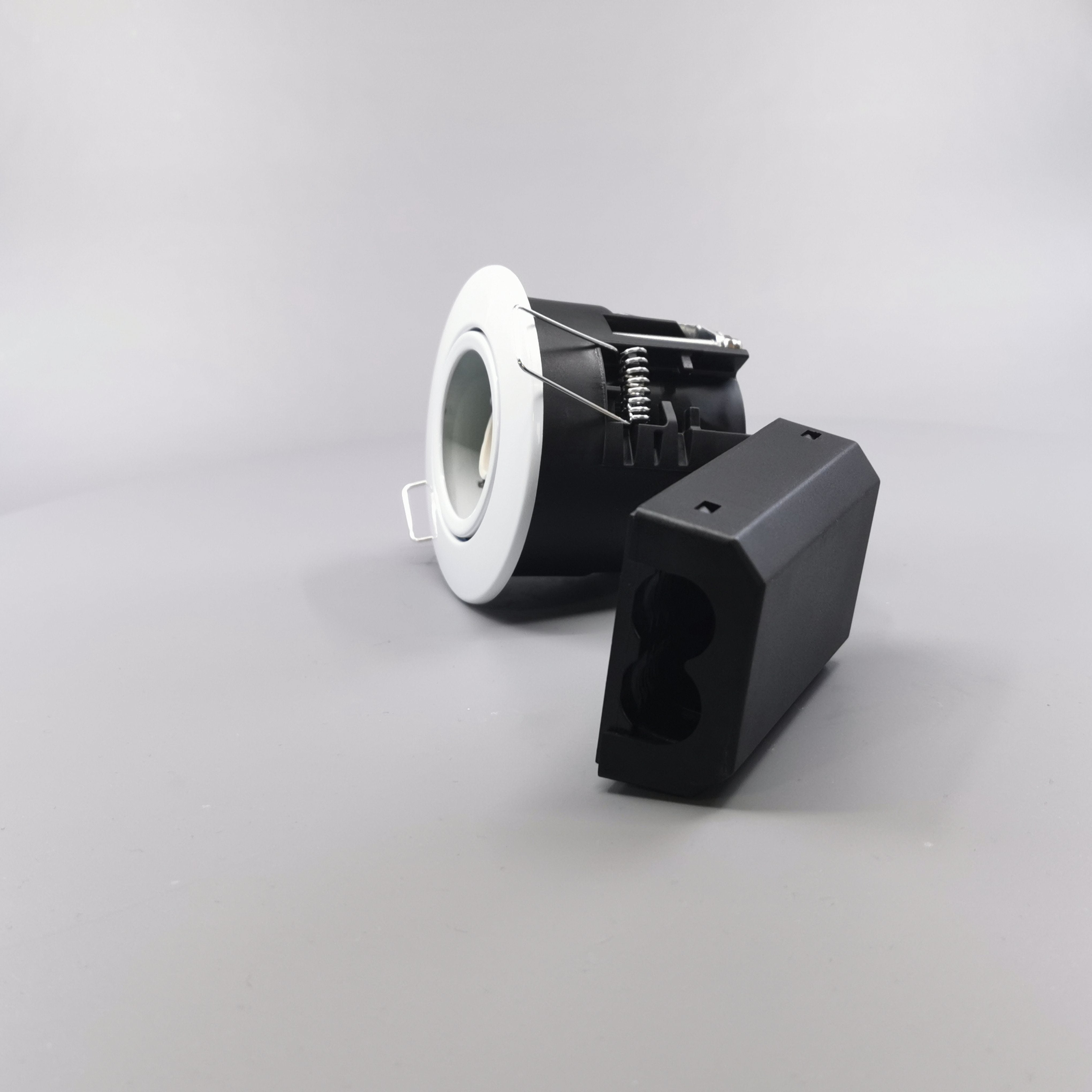 Pro Uni Install m. GU10 fatning - Rund, hvid