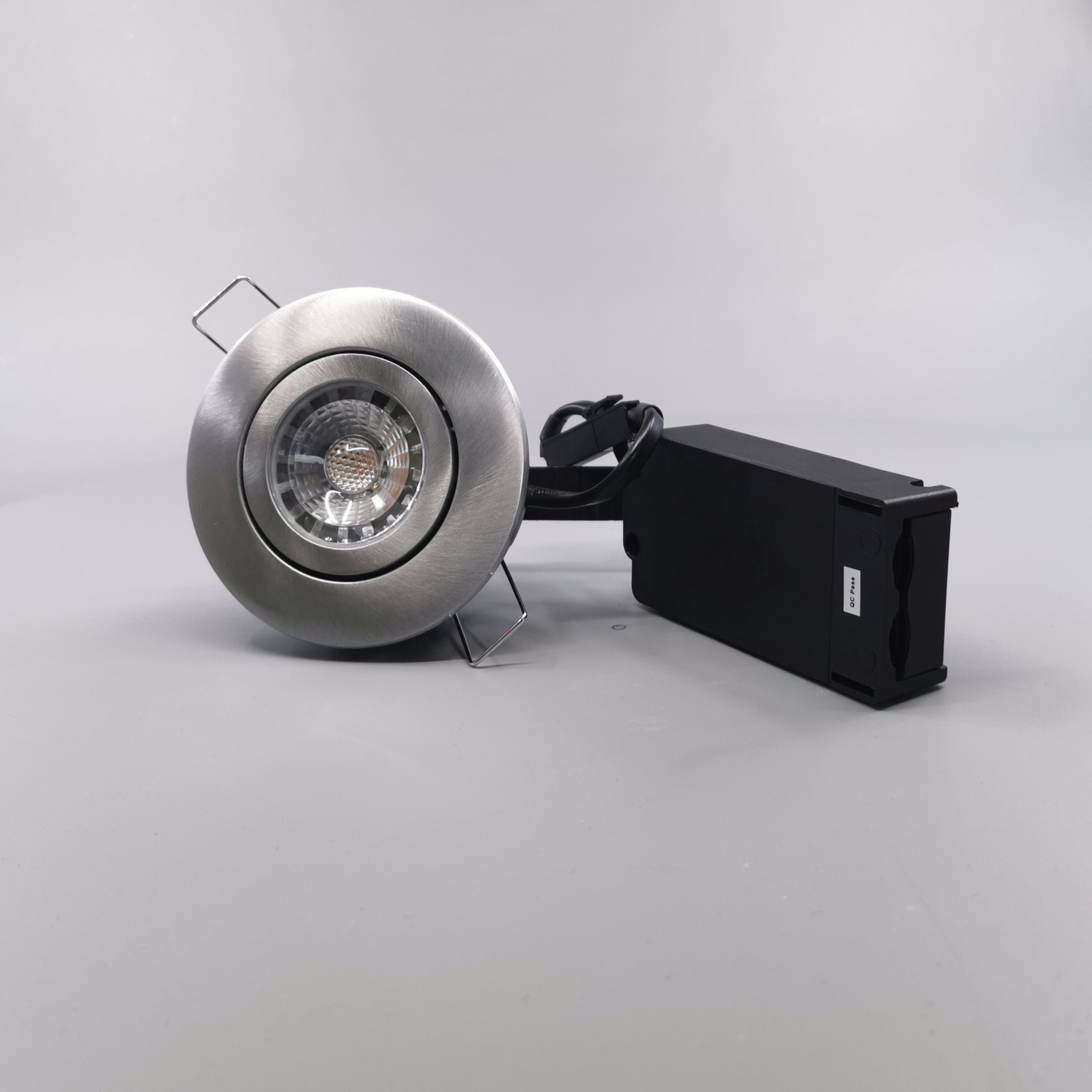 LED spot m. 6W 35° - rund børstet 33mm Type: 3502