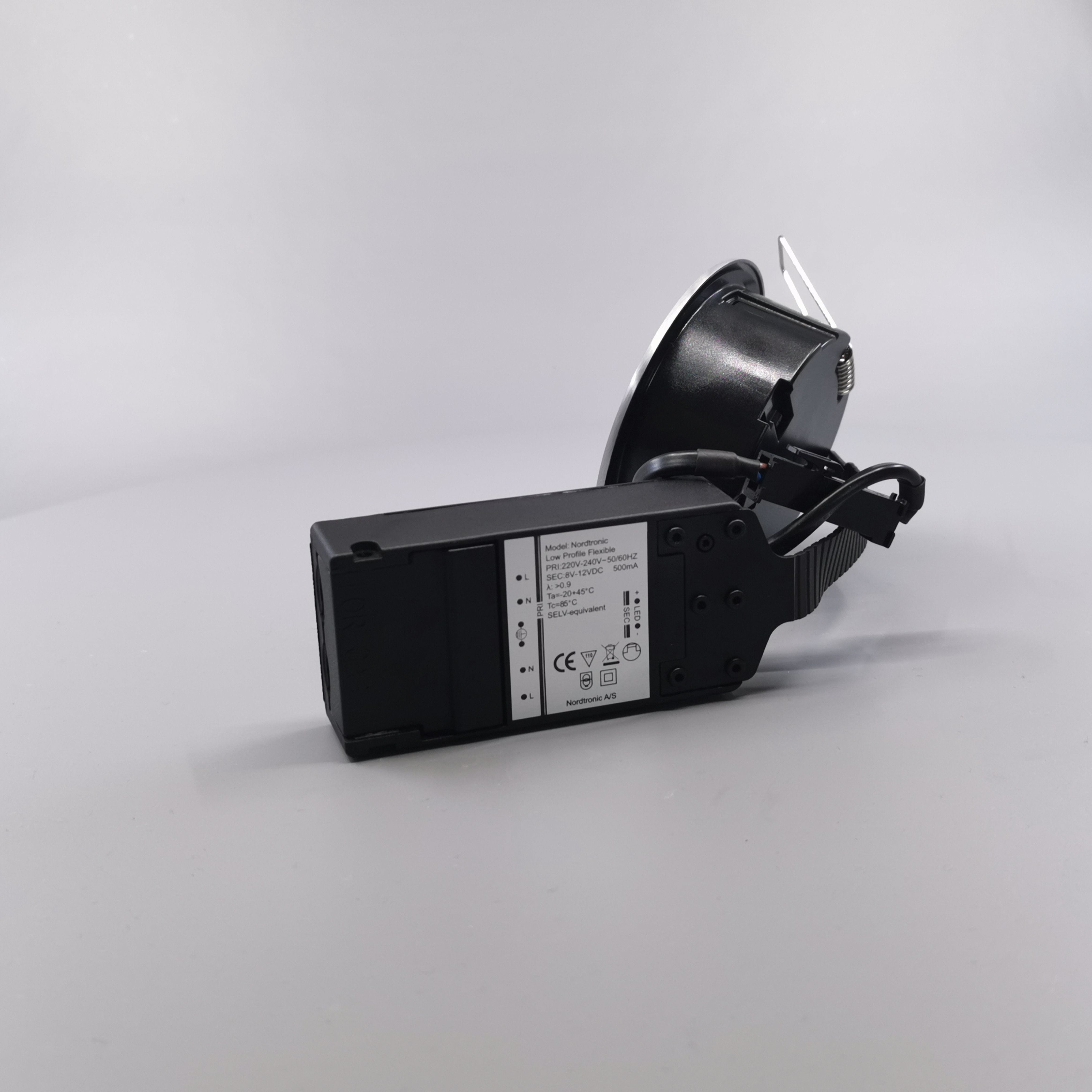 LED spot m. 6W 35° - rund børstet 33mm Type: 3502