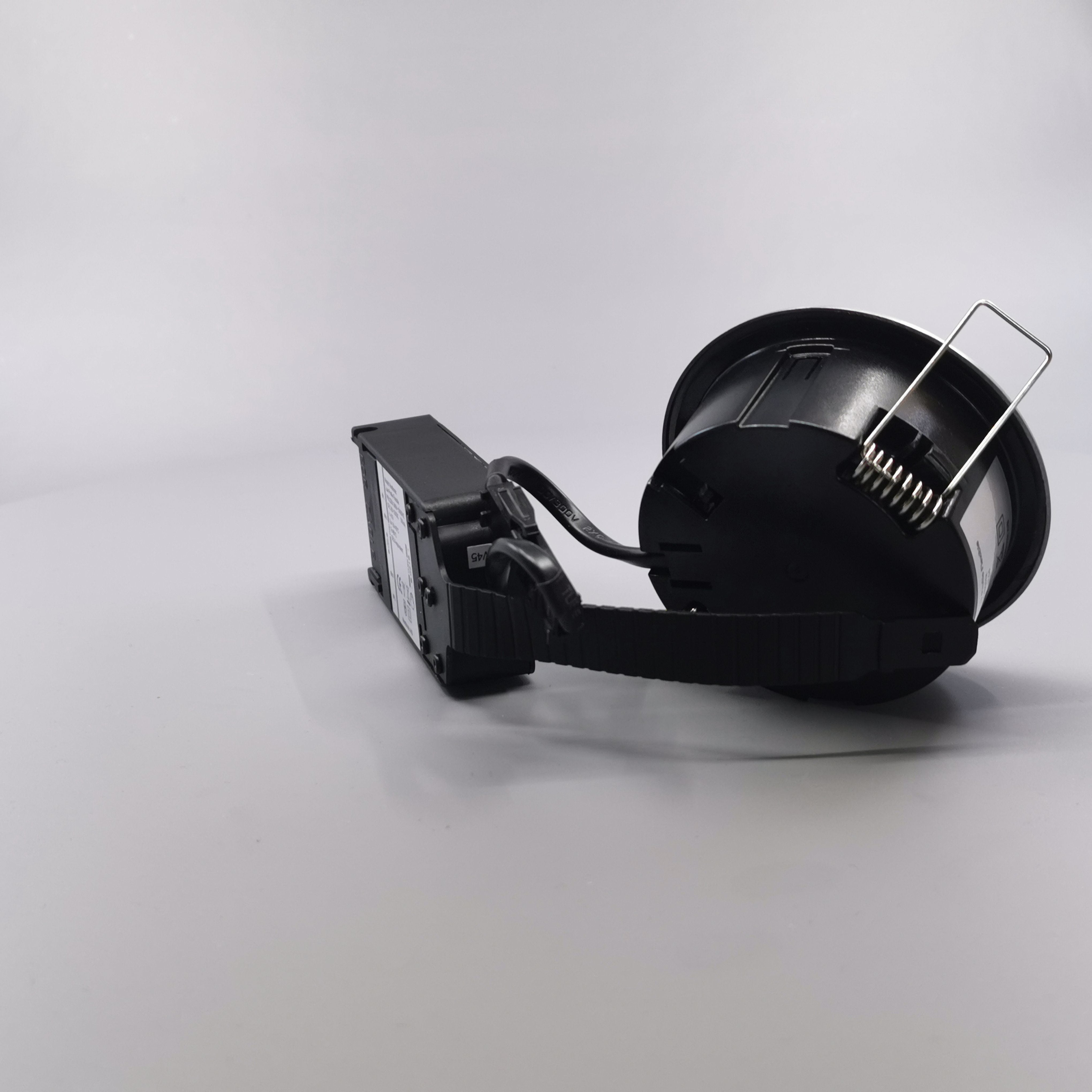 LED spot m. 6W 35° - rund børstet 33mm Type: 3502