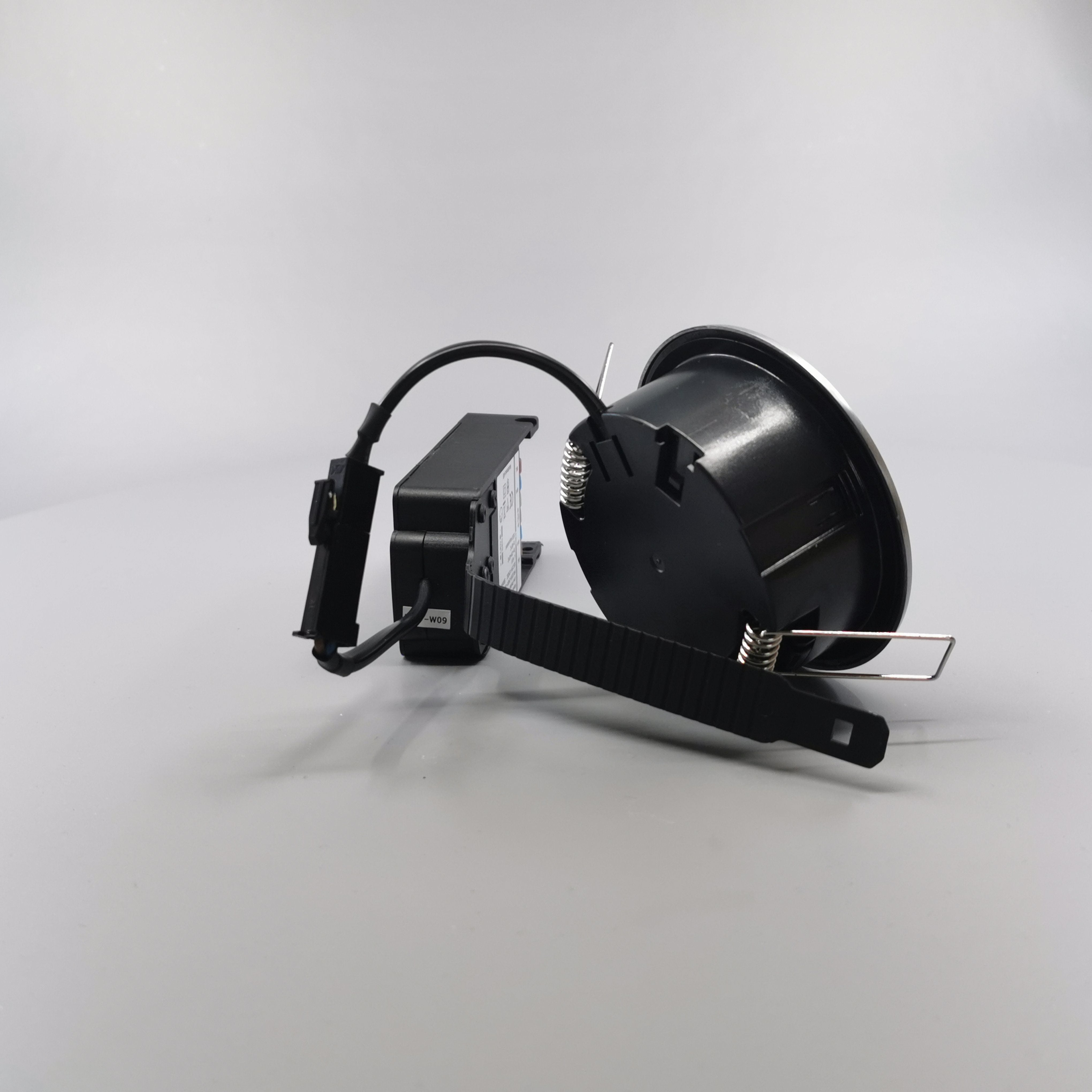 LED spot 6W 35° børstet 3000K 33mm. - Type: 3512