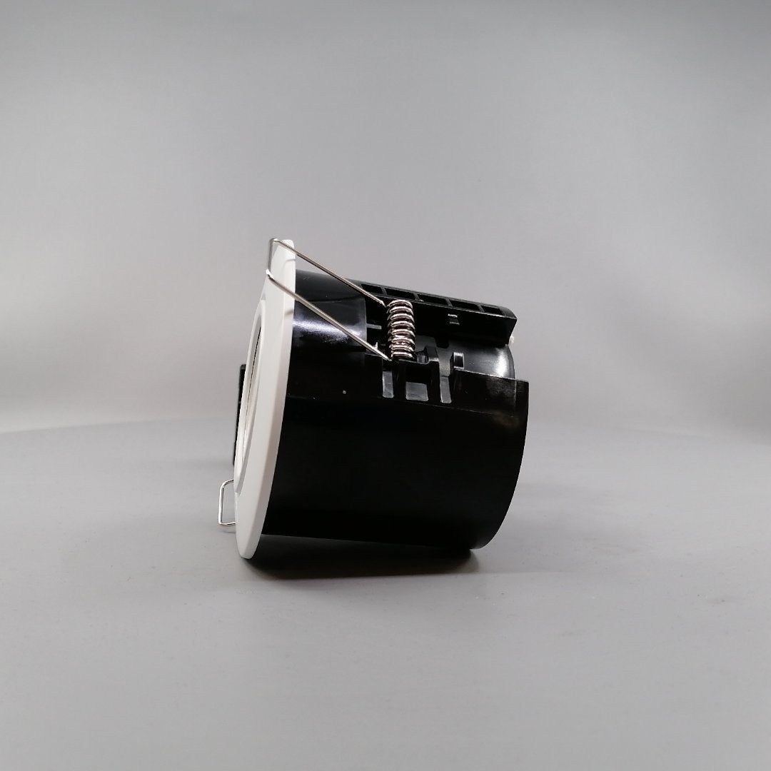 RGBW 5W Pro indbygningsspot m dæmpning, farveskift og WI-FI