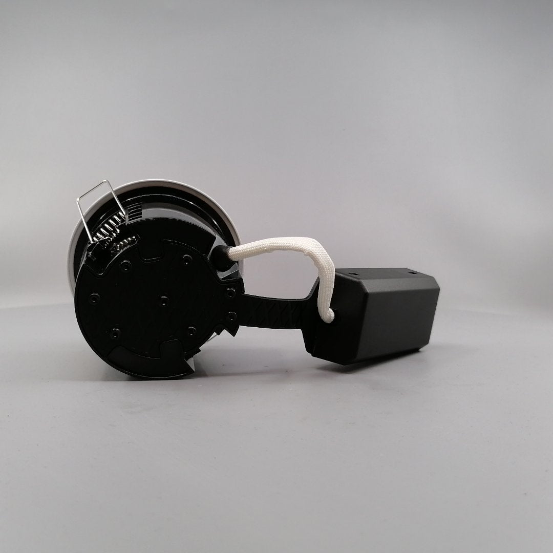 RGBW 5W Pro indbygningsspot m dæmpning, farveskift og WI-FI