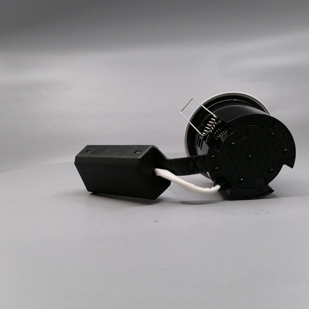 Pro indbygningsspot m. 3-Trins dæmpbar LED pære 3000K - Mat hvid