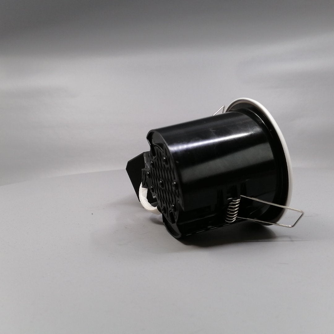 Pro indbygningsspot m. 3-Trins dæmpbar LED pære 3000K - Mat hvid