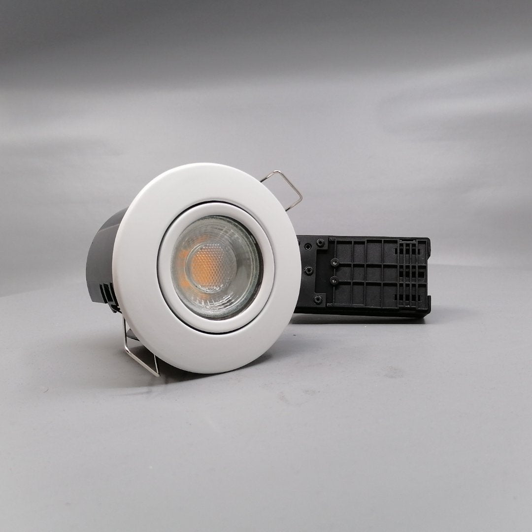 Pro indbygningsspot m. 3-Trins dæmpbar LED pære 3000K - Mat hvid