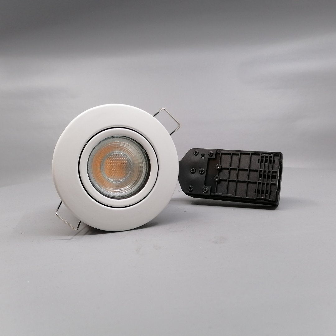 Pro indbygningsspot m. 3-Trins dæmpbar LED pære 3000K - Mat hvid