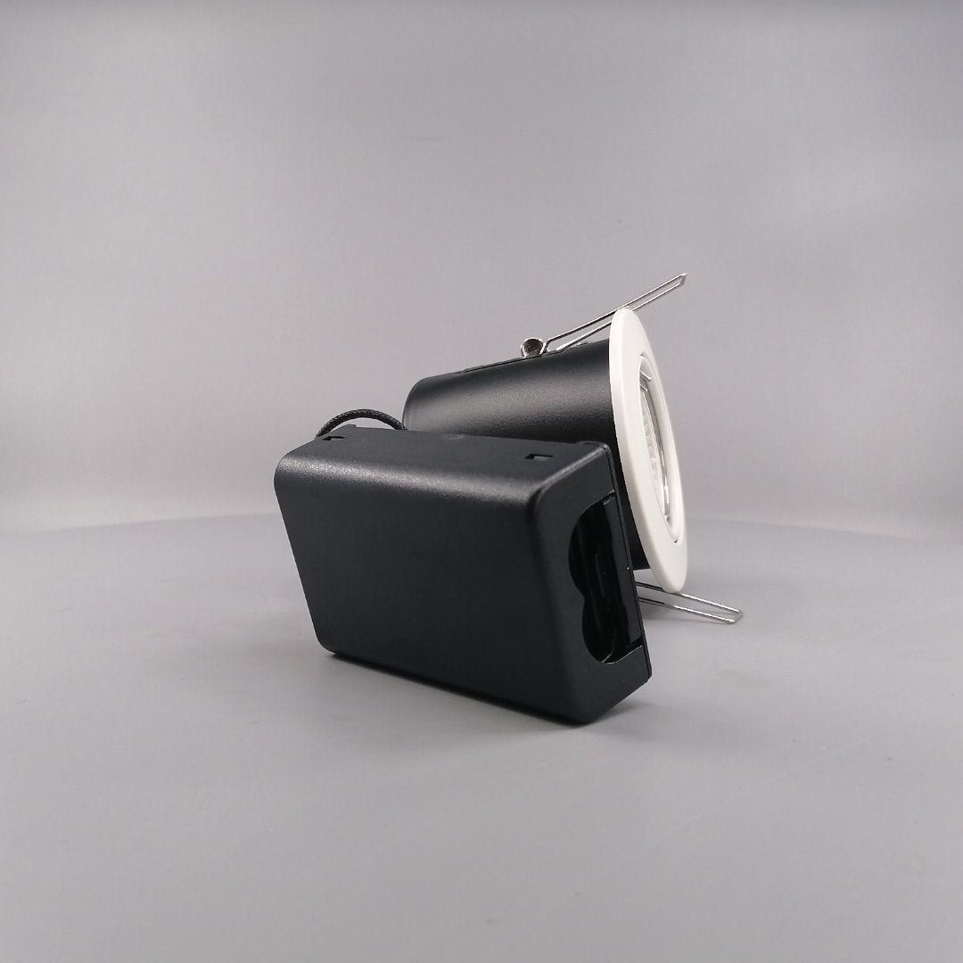 Pro indbygningsspot m 5W LED pære 3000K - Mat hvid