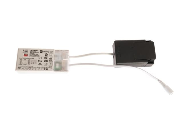 DIOLUM Alexa ll 18W Dæmp 830 30x30 UGR22