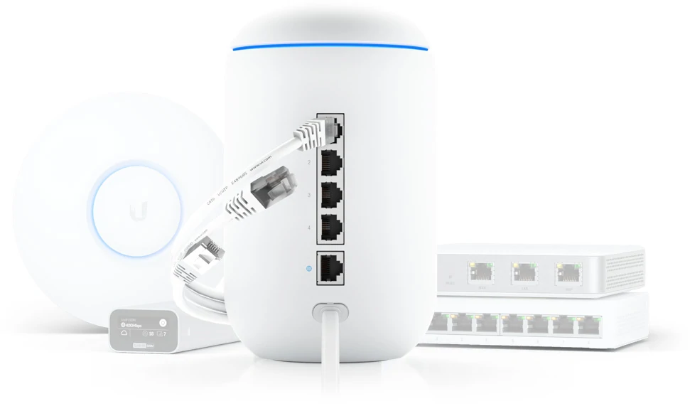 UniFi Dream Machine router - Dual-band 802.11ac, 4x GbE RJ45