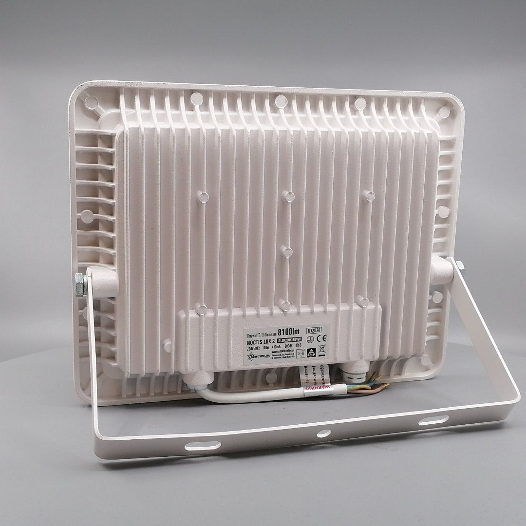 100W LED Projektør 3000K 8100 Lumen