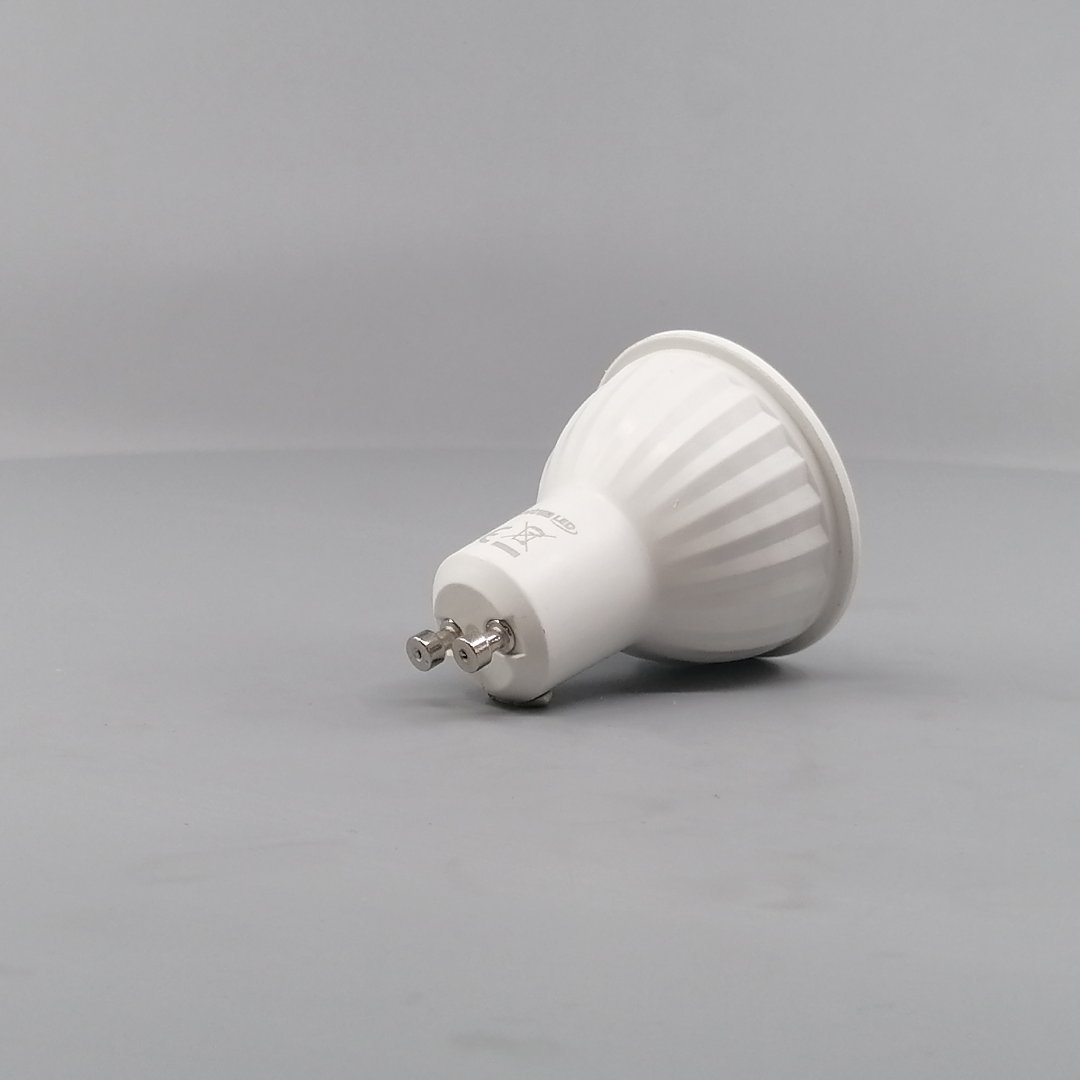 4W LED GU10 Pære 3000K 360 Lm