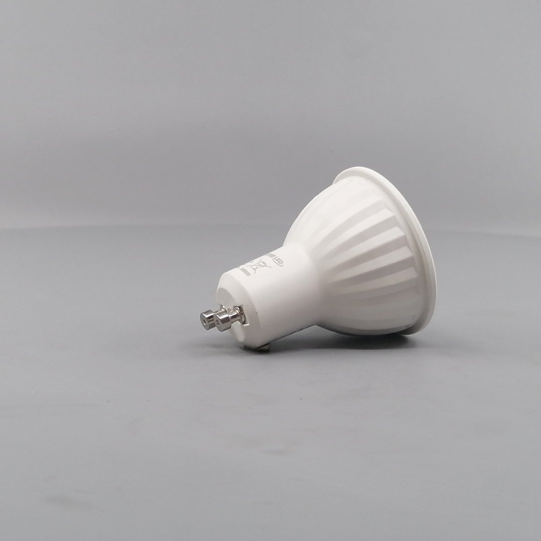 4W LED GU10 Pære 3000K 360 Lm