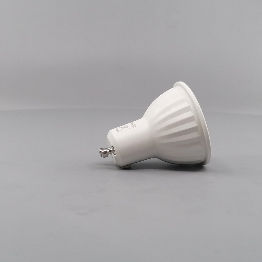 4W LED GU10 Pære 3000K 360 Lm