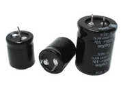 390uF / 250V lodret elektrolyt, snap in (105°C)