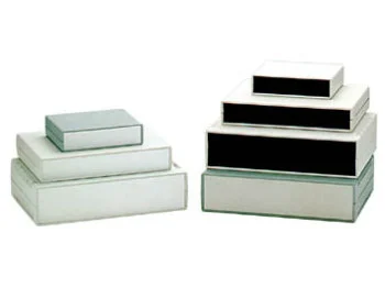G738 instrumentkabinet (140x110x35mm)