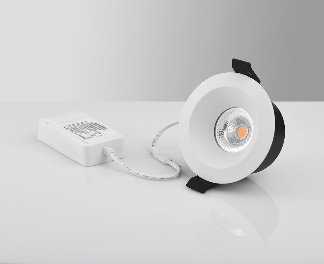 BE-8873 230V 7W 3000K FAST