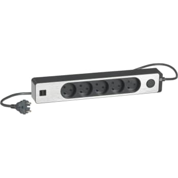 LK stikdåse 5R uden jord 1,5m afbryder glimampe 2usb kg+aluminium