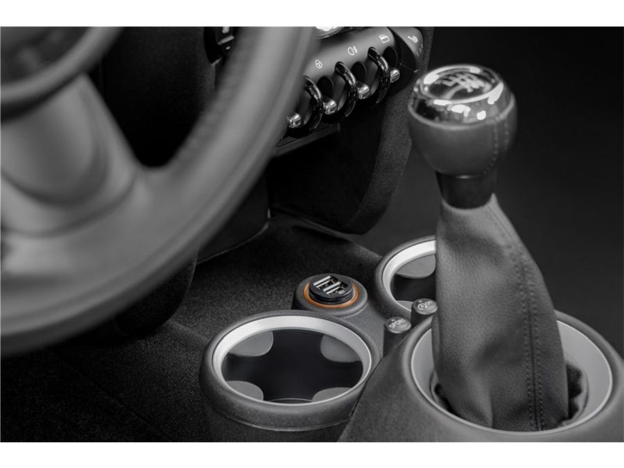 USB-C billadesæt - 2,1A, inkl. USB-C kabel, Sort (1m)