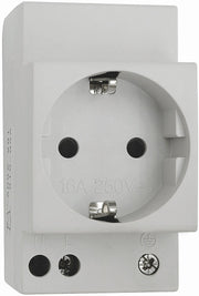 UDTAG T/DIN-SKINNE 2P+J