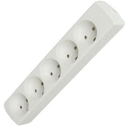 Stikdåse børnesikret 5-vejs u/jord hvid