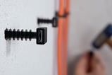 HOLDER SORT MED PLUG LOK01