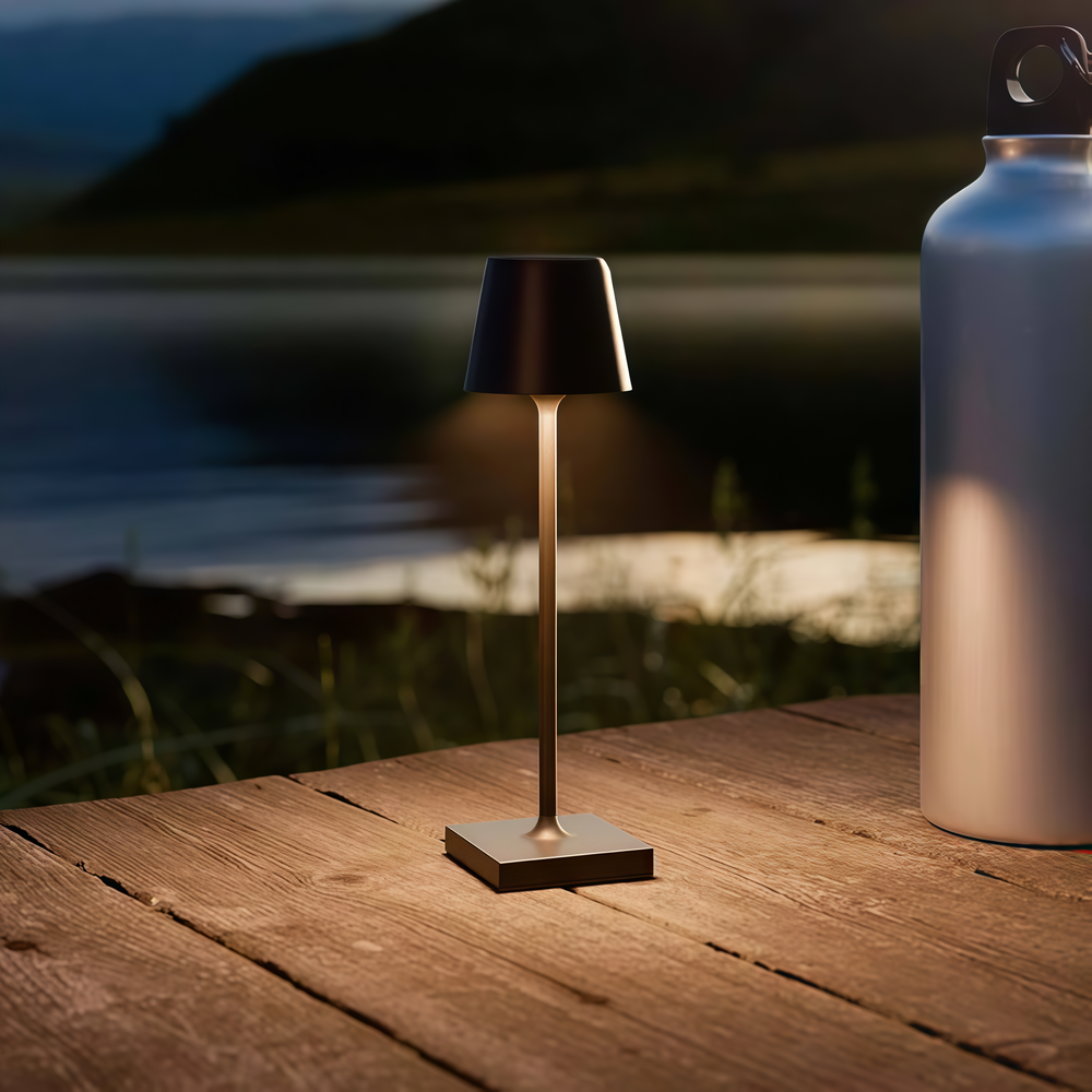 Opladelig LED mini bordlampe - Sort, touch dæmpbar, IP54, 2W, 200lm, RA80, IP54