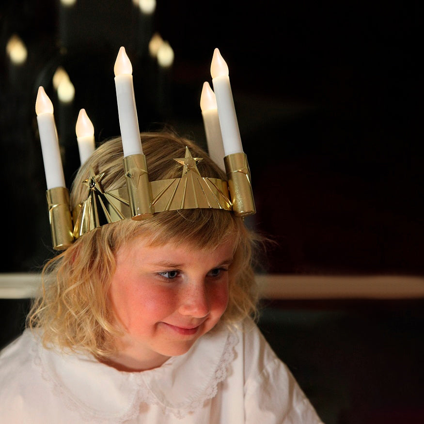 Lucia krone i guld 5 LED stager
