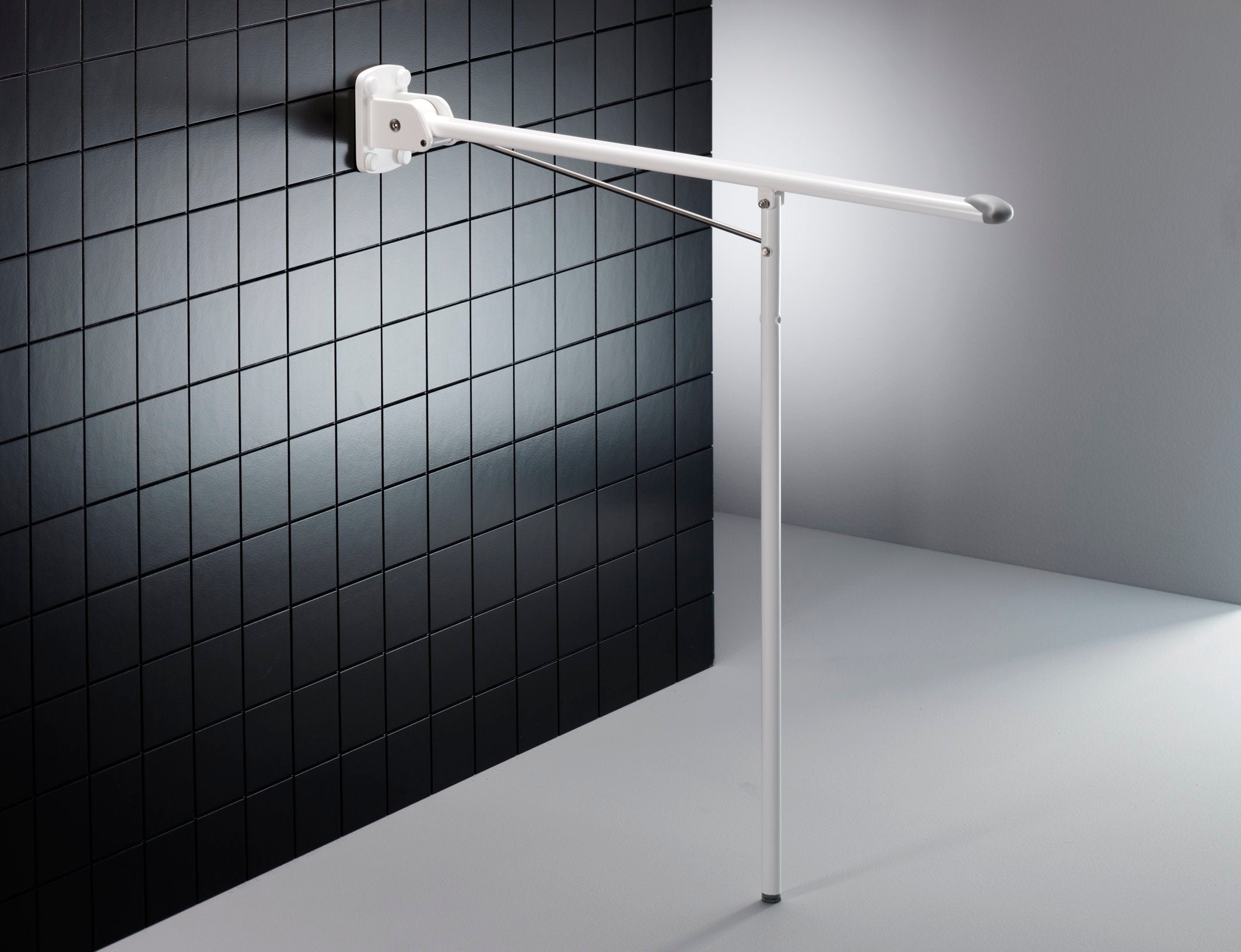 Pressalit Value Toiletstøtte,længde 850 mm, med 850 mm ben, hvid