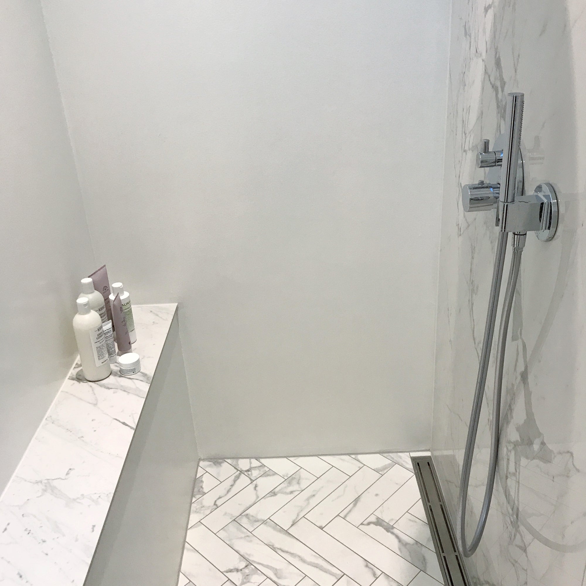 1004 AFLØBSARMATUR 800 MM